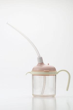 おしゃれな白衣・介護ウェアを通販サイトで購入